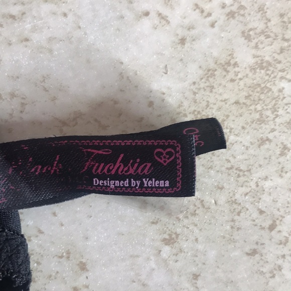 Black and Fuchsia by Secret Lace Black Push-up Bra - Picture 6 of 10